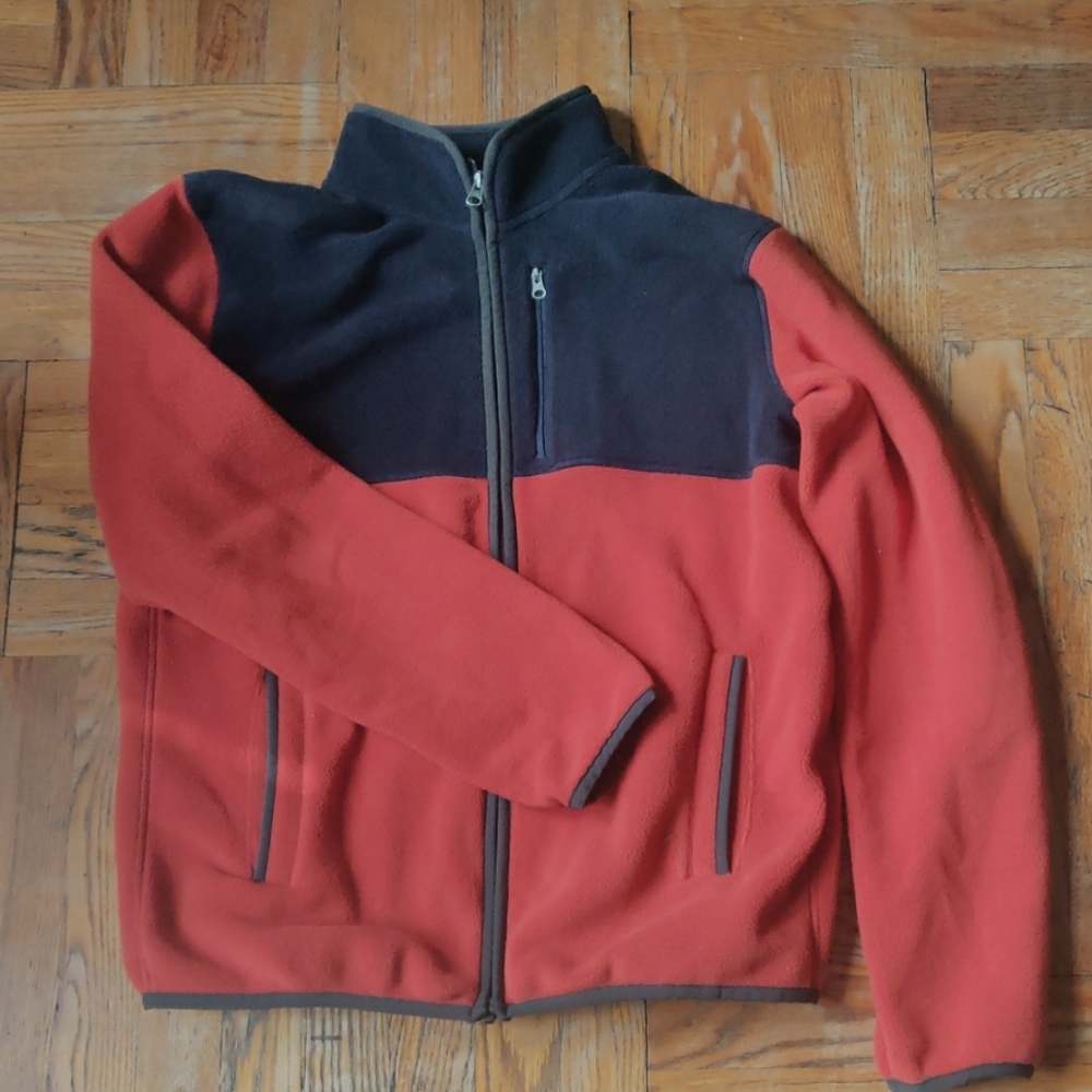 Men's Size M Uniqlo Zipup fleece jacket
